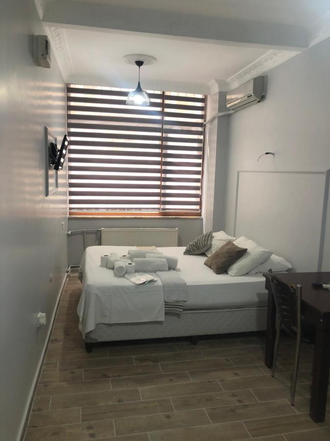 First Suite Taksim Istanbul Exterior foto