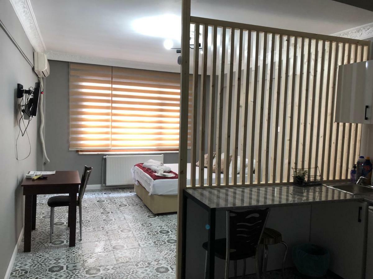 First Suite Taksim Istanbul Exterior foto